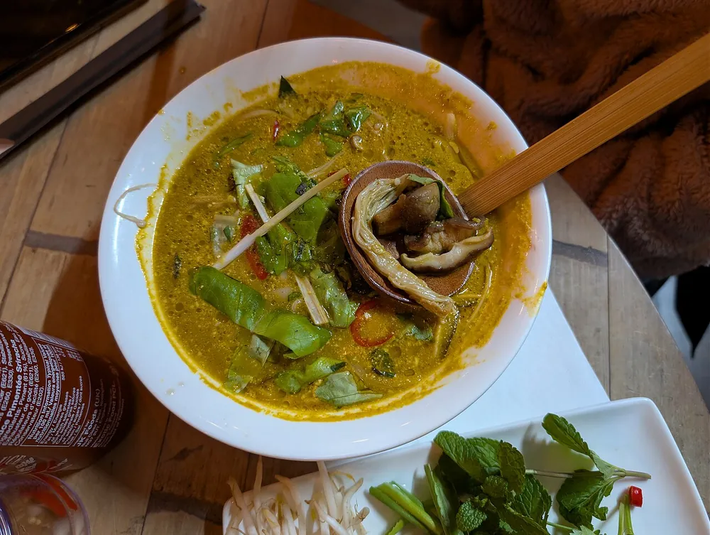 A bowl of Vietnamese curry noodle soup