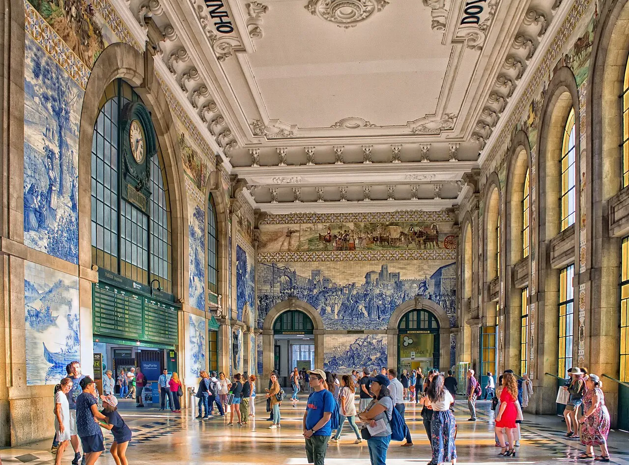 The azulejo-lined concourse of São Bento railway station in Porto